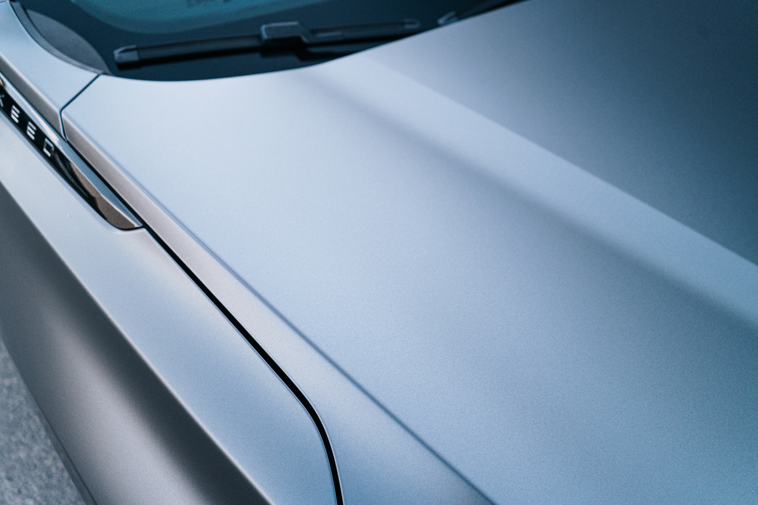 Обеспечивает защиту от агрессивных загрязнителей